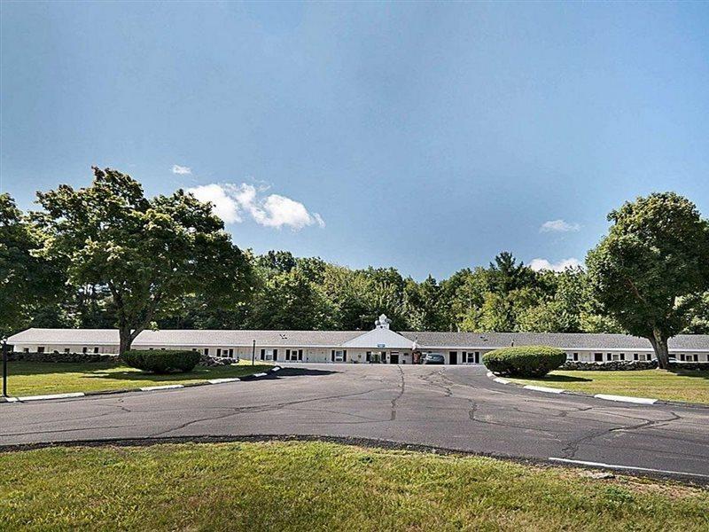 Rodeway Inn Westminster Exterior photo